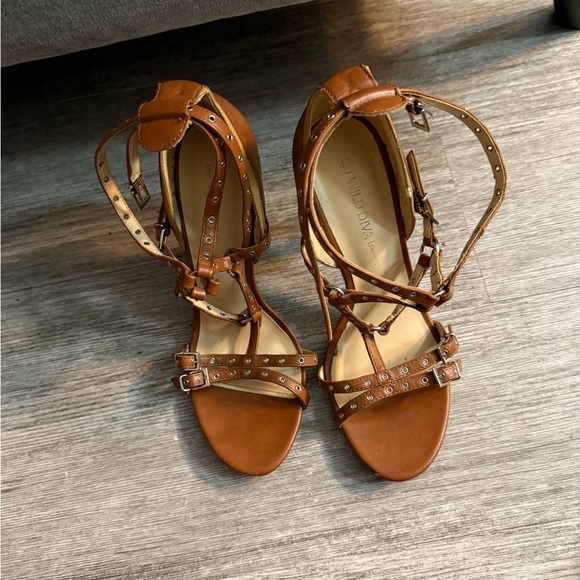 Wild Diva Brown Studded Caged Rivet Strappy Open Toe Stiletto High Heel - Picture 4 of 7